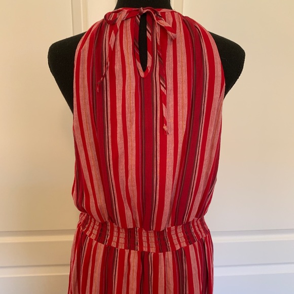 ❤️ Striped Red Halter Dress ❤️ - Picture 5 of 16